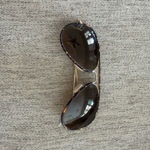 Stylish Tortoise Shell Aviator Sunglasses